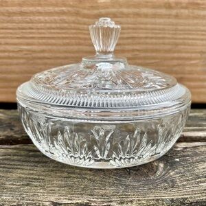 Vintage Avon Cut Clear Candy
Dish Vanity Powder Trinket Box 6"
Diameter